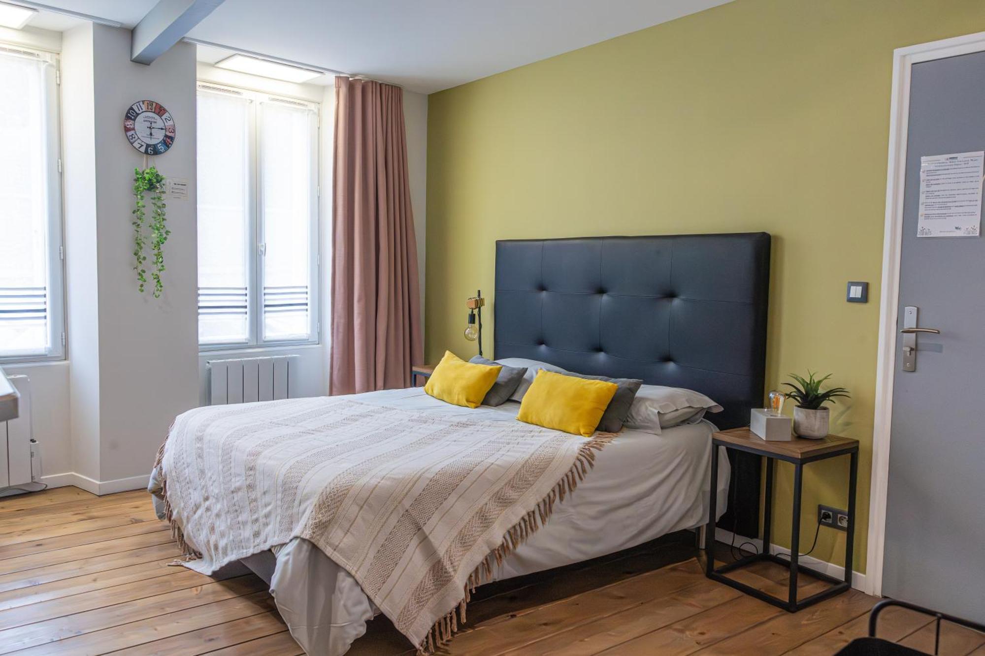 Studio 86 - Climatisation & Proche Centre-Ville- 2 Personnes - Bnb Epernay Ngoại thất bức ảnh
